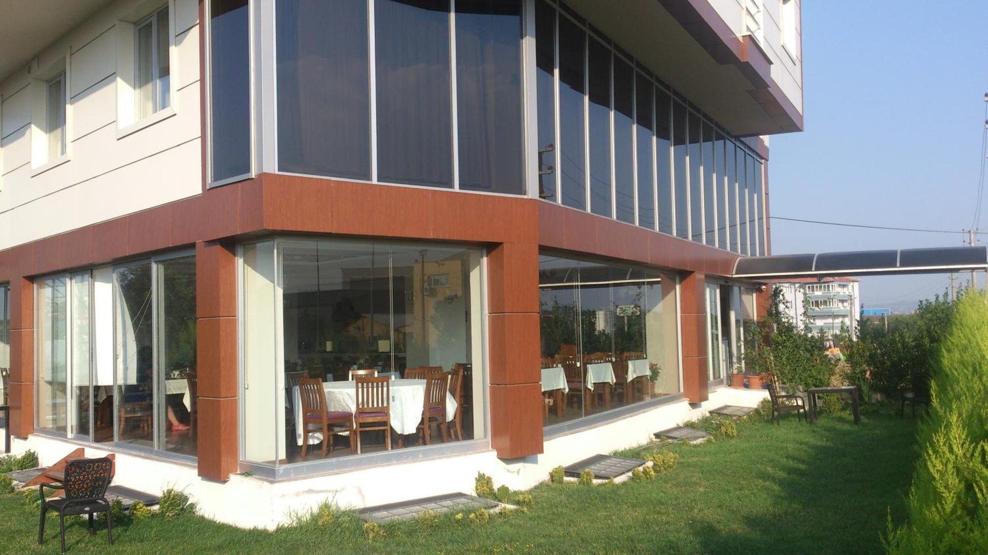 Pasha Suites บาลึคเคสิจ ภายนอก รูปภาพ