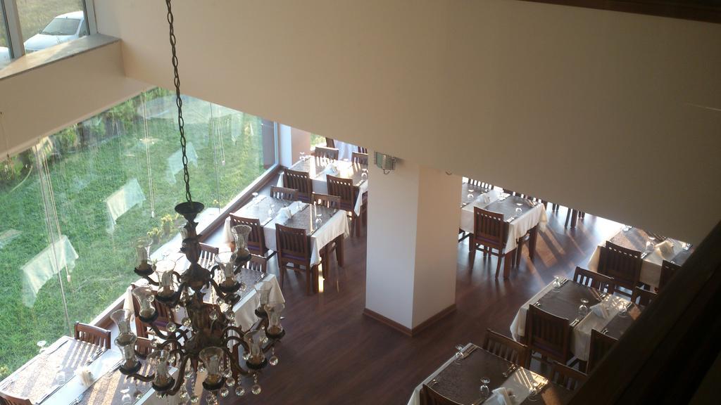 Pasha Suites บาลึคเคสิจ ภายนอก รูปภาพ